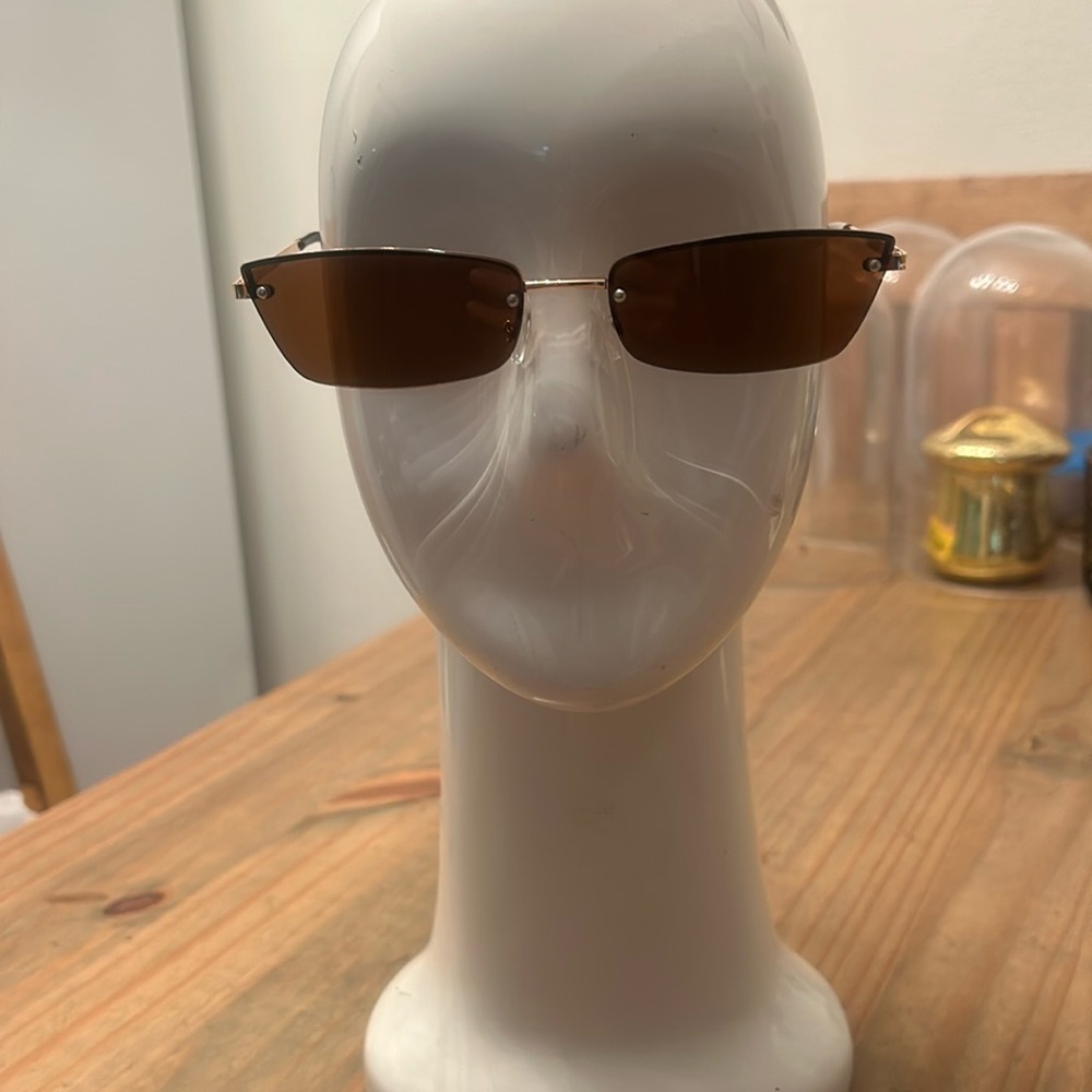 Brown Minimalist Rectangular Glasses - image 3